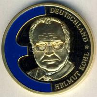 Európa / Magánkiadás 1998. "Helmut Kohl" aranyozott bicolor emlékérem T:PP
