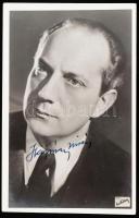 Hajmássy Miklós (1900-1990) színész aláírása az őt ábrázoló fotólapon