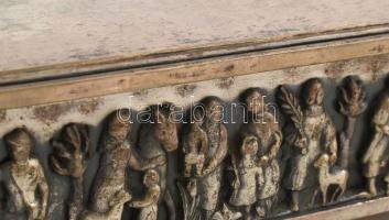 Tevan Margit (1901-1978) doboz, fém, fa betéttel, jelzett, 22x16x7 cm