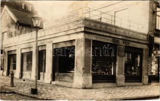 Wien, Vienna, Bécs XIX. Döbling, Peter Jordan Strasse, Karl Wölfl, Drogerie, Heim-Radioempfangsapparate, Elektrischen-, Licht- und Kraft Anlagen / street view, radio and electric shop, drugstore. photo