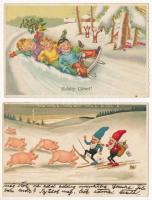 4 db RÉGI újévi üdvözlő képeslap törpékkel, két litho / 4 pre-1945 New Year greeting postcards with dwarves