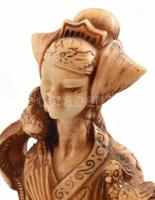 Kínai női figura, jelzés nélkül, antikolt halcsont őrlemény, jelzés nélkül, m: 36 cm