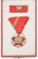 1966. "Szocialista Hazáért Érdemrend" zománcozott Br kitüntetés mellszalaggal és szalagsáv...