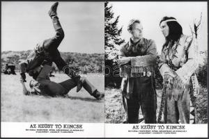 1962 ,,Az Ezüst-tó kincse című nyugatnémet - jugoszláv film jelenetei és szereplői, 13 db vintage produkciós filmfotó, ezüst zselatinos fotópapíron, a használatból eredő kisebb hibákkal, 18x24 cm
