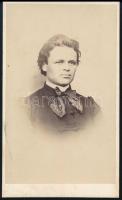 cca 1865 Füredi Keöd József (1839-1897) színész, balatoni és dunai hajóskapitány színész korában.Lengyel Samu műterméből 6,5x10,5 cm