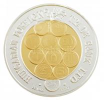 Lebó Ferenc (1960-) 1997. "MKB - Magyar Külkereskedelmi Bank Rt." jelzett Ag emlékérem dís...