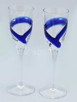 2 db pezsgős pohár, anyagában színezett üveg, hibátlan, m: 18,5 cm