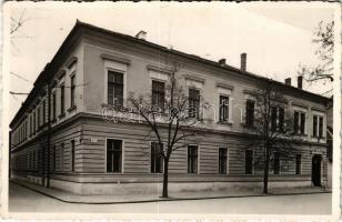 Kolozsvár, Cluj; Középiskolai Tanárképző Intézet gyakorló gimnázium / school of the teachers training institute (EB)