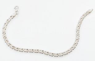 Ezüst(Ag) fantáziamintás karkötő, jelzett, h: 19,5 cm, nettó: 3,6 g