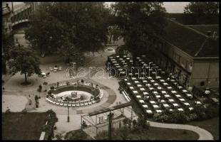 cca 1940 34 db nagyrészt budapesti, városképes Leicával készített fotónegatív negatív tartóban. BNV ...