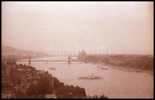 cca 1940 34 db nagyrészt budapesti, városképes Leicával készített fotónegatív negatív tartóban. BNV ...