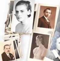 Régi korok portréi , több mint 100 db vegyes portréfotó