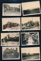 cca 1943 Magyar katonák a II. világháborús fronton, bevagonírozás, városok, stb 25 db fotó 6x9 cm