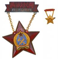 1956. Szakma kiváló műszaki dolgozója - Közlekedés Rákosi-címeres zománcozott kitüntetés hátlapon 91389 sorszámmal, miniatűrrel, eredeti dombornyomott címeres tokban, viselői igazolvánnyal T:2 patina