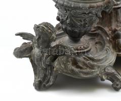 Íróasztali tinta és tolltartó figurális díszítéssel. Spiáter. Hiányos. 33 cm