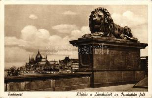 Budapest, kilátás a Lánchídról az Országház felé