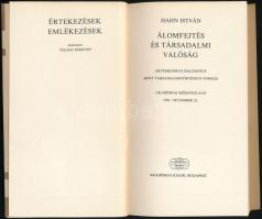 Hahn István: Álomfejtés és társadalmi valóság. Értekezések - emlékezések. Bp., 1985, Akadémiai Kiadó...