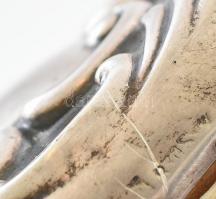 Díszes régi ruhakefe, ezüst (Ag) borítással, jelzett, korának megfelelő állapotban, h: 17 cm