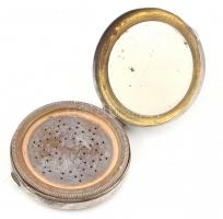 Ezüst (Ag) púderkompakt, jelzett, kisebb kopásnyomokkal, d: 5 cm, bruttó: 52 g