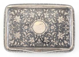 Niellós ezüst (Ag) szelence, cigarettatárca. Jelzett, 9x6,5 cm, bruttó: 110 g