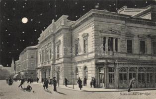 Székesfehérvár éjjel, kávéházzal