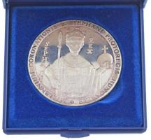 Bozó Gyula (1913-2004) 2000. "Szent István király koronázásának 1000. évfordulója" ezüstöz...
