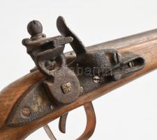 Nagy méretű antik pisztoly replika 46 cm