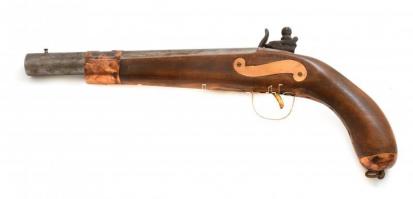 Nagy méretű antik pisztoly replika 46 cm