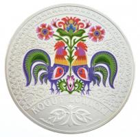 Lengyelország DN "Lowiczi kakas" peremen jelzett és számozott, multicolor Ag emlékérem, tanúsítvánnyal, dísztokban (33,57g/0.999) T:PP fo. Poland ND "Rooster from Lowicz" multicolor Ag commemorative medallion, hallmarked and numbered on the edge, with certificate, in case (33,57g/0.999) C:PP spotted