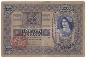 1918. 10.000K piros "MAGYARORSZÁG" felülbélyegzéssel, "1005 99984" T:III kis szakadás Hungary 1918. 10.000 Korona with red "MAGYARORSZÁG" overprint, "1005 99984" C:F small tear  Adamo K40