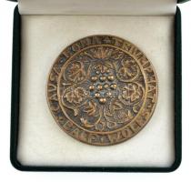 DN "Causa bona triumphat - Balf Wolfs" Br emlékérem (62mm) T:2 
ND "Causa bona trium...