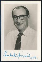 1959 Ifj. Latabár Árpád (1903-1961) színész autográf aláírása őt ábrázoló fotón, 9,5x6,5 cm