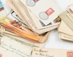 Vegyes papírrégiség tétel, levelek, képeslapok, számolócédulák