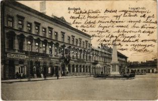 1914 Szolnok, Kossuth tér, tejcsarnok, Perlesz Lajos, Koros Béla üzlete, fogorvos, Külső Szolnok Megyei Takarékpénztár. Gerő Ignác kiadása (fa)