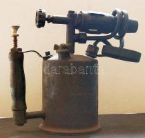 Régi benzinlámpa működőképes állapotban