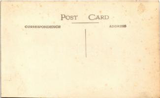 D. N. Jones. Tennis player. Photo by E. Trim & Co. Wimbledon (vágott / cut)