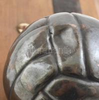 1973 A Magyar Labdarúgók Szövetsége által adományozott kitüntetés Palotai Károly (1935-2018) olimpia...