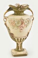 Royal Dux szecessziós virágos porcelán váza, kézzel festett, jelzett, kopásnyomokkal, m: 19 cm