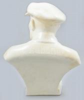 Jelzés nélkül: Nagy méretű Lenin büszt. Fehér mázas porcelán .Mázrepedésekkel. 31 cm