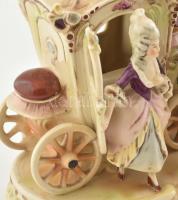 Négylovas barokk stílusú hintó (osztrák?) jelzett, kézzel festett, sérült, ló farka hiányos, h: 40 c...