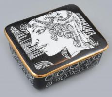 Szász Endre által tervezett Hollóházi jelzett porcelán ékszeres doboz / Faces designed by Endre Szasz Hollohaza chinaware jewelry box 9x7x4 cm