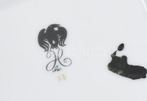 Szász Endre által tervezett Hollóházi jelzett porcelán ékszeres doboz / Faces designed by Endre Szas...