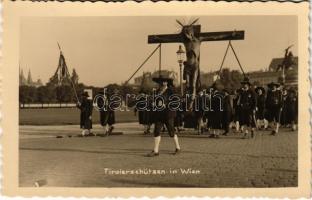 Wien, Vienna, Bécs; Tirolerschützen / Tyrolean Marksmen, procession