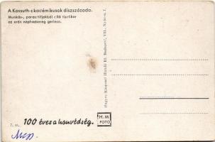 Budapest VI. Opera, a Kossuth-akadémikusok díszszázada. Munkás-, parasztifjakból álló tisztikar az e...