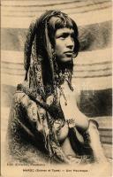 1923 Maroc (Scenes et Types) Une Mauresque / Morocco, half-naked Moor woman (EK)