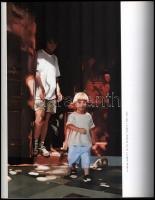 Fertőszögi Péter (szerk): Kocsis Imre Sugárútja. Bp., 2012, Kovács Gábor Művészeti Alapítvány. 90+20...