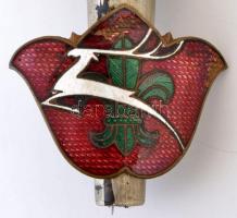 1933 Cserkész jamboree kalapdísz, zománc jelvénnyel, a jelvény hibás, h: 16.5 cm, jelvény: 4x3 cm./
...