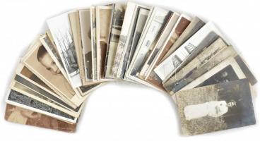 Kb. 72 db RÉGI fotó képeslap vegyes minőségben: családi, portrék, városok / CCa. 72 pre-1945 photo p...