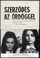 cca 1967 ,,Szerződés az ördöggel című csehszlovák film jelenetei és szereplői, 21 db vintage produkciós filmfotó, ezüst zselatinos fotópapíron, a használatból eredő (esetleges) kisebb hibákkal, + hozzáadva egy szöveges kisplakát, 18x24 cm