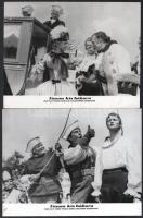 cca 1965 ,,Finom kis háború című román - francia film jelenetei és szereplői, 13 db vintage produkciós filmfotó, ezüst zselatinos fotópapíron, a használatból eredő (esetleges) kisebb hibákkal, 18x24 cm